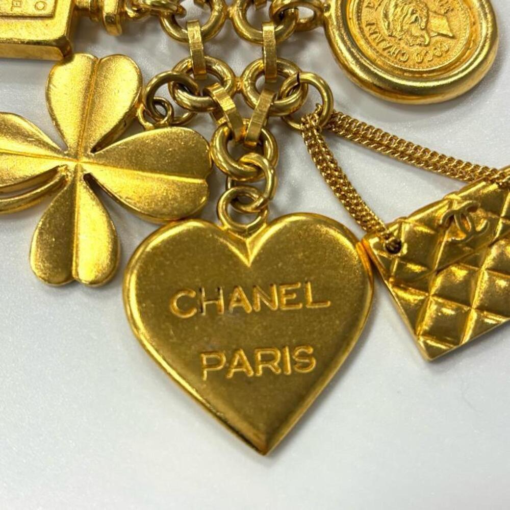 CHANEL Vintage Gold Logo Brooch - Picture 3 of 8